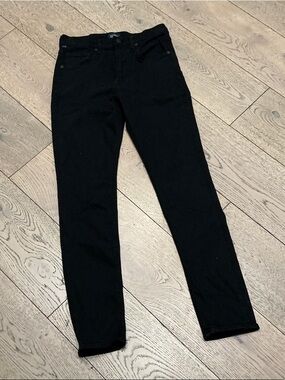 Woman’s Citizens of Humanity black skinny jeans. Size 26. Stretchy. Pockets.